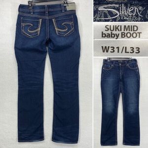 Silver Suki Mid Baby Boot Womens 31 x 33 Thick Stitch Embroidered Bootcut Jeans